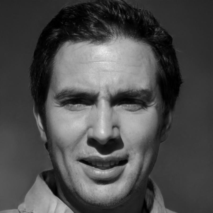 Portrait Schuldenberater Felix Brunner